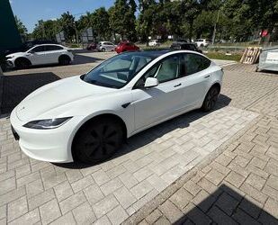 Tesla Model 3 Gebrauchtwagen