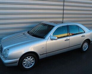 Mercedes-Benz E 220 Gebrauchtwagen