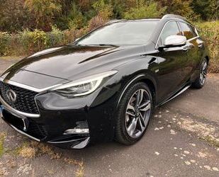 INFINITI Q30 Gebrauchtwagen
