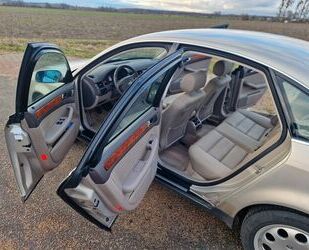 Mercedes-Benz A6 