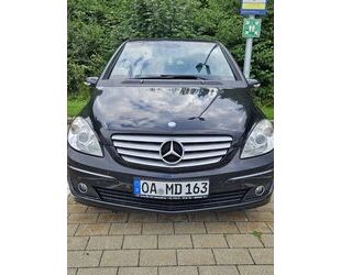 Mercedes-Benz B 180 Gebrauchtwagen