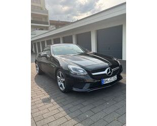 Mercedes-Benz SLC 300 Gebrauchtwagen
