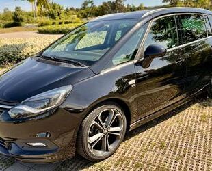 Opel Zafira Tourer Gebrauchtwagen
