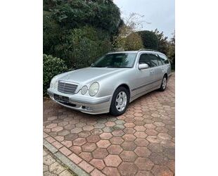 Mercedes-Benz E 200 Gebrauchtwagen