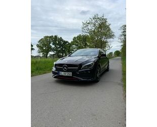 Mercedes-Benz CLA Shooting Brake Gebrauchtwagen