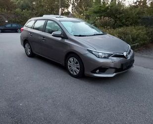 Toyota Auris Touring Sports Gebrauchtwagen