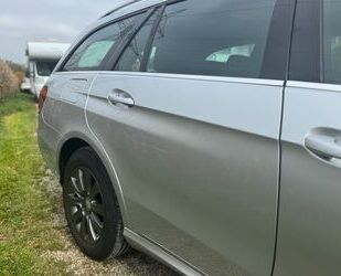 Mercedes-Benz 220 Gebrauchtwagen