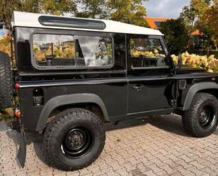 Land Rover Defender Gebrauchtwagen