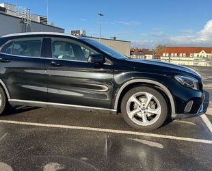 Mercedes-Benz GLA 180 Gebrauchtwagen