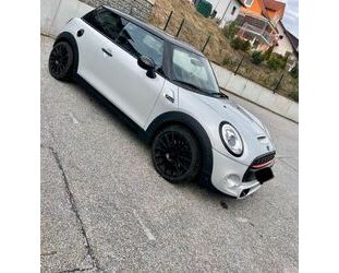 Mercedes-Benz Cooper S 