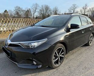Toyota Auris Touring Sports Gebrauchtwagen