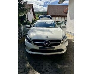 Mercedes-Benz A 180 Gebrauchtwagen
