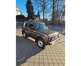Lada Niva Gebrauchtwagen