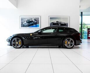 Ferrari GTC4Lusso Gebrauchtwagen