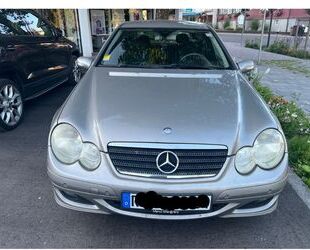 Mercedes-Benz 220 Gebrauchtwagen