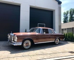 Mercedes-Benz 220 Gebrauchtwagen