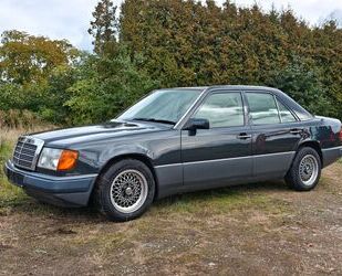 Mercedes-Benz E 230 Gebrauchtwagen
