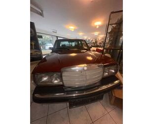 Mercedes-Benz 240 Gebrauchtwagen