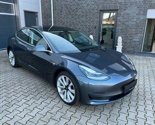 Tesla Model 3 Gebrauchtwagen