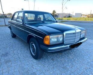 Mercedes-Benz 240 Gebrauchtwagen