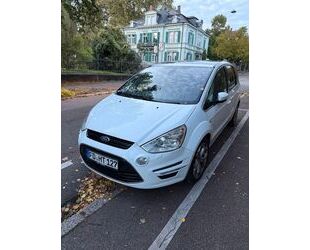 Ford S-Max Gebrauchtwagen