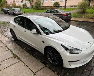 Tesla Model 3 Gebrauchtwagen
