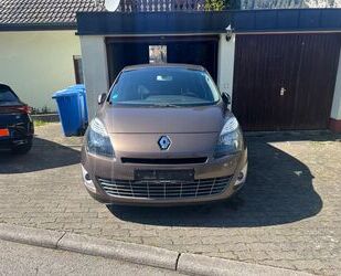 Renault Grand Scenic Gebrauchtwagen