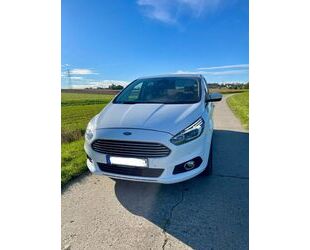 Ford S-Max Gebrauchtwagen