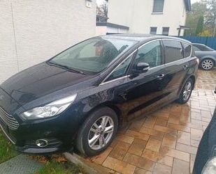 Ford S-Max Gebrauchtwagen