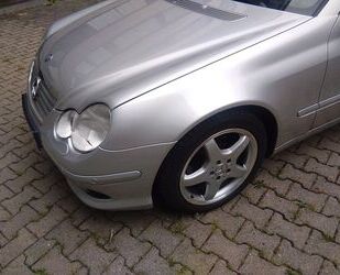 Mercedes-Benz 230 Gebrauchtwagen