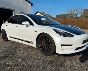 Tesla Model 3 Gebrauchtwagen