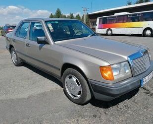 Mercedes-Benz E 260 Gebrauchtwagen