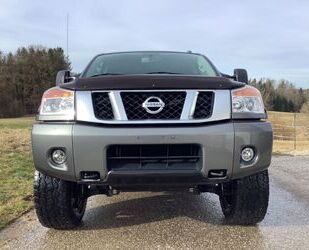 Nissan Titan Gebrauchtwagen