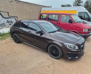 Mercedes-Benz CLA 220 Shooting Brake Gebrauchtwagen
