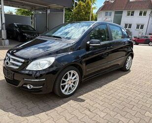 Mercedes-Benz B 180 Gebrauchtwagen