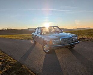 Mercedes-Benz 230 Gebrauchtwagen