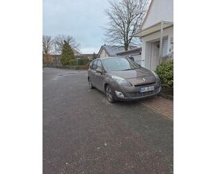Renault Grand Scenic Gebrauchtwagen