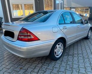 Mercedes-Benz 220 Gebrauchtwagen