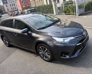 Toyota Avensis Gebrauchtwagen