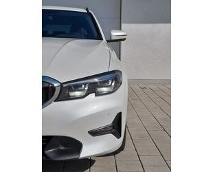 BMW BMW 330d Touring Sport L./LED/Kam/AHK/DigitalCockp Gebrauchtwagen