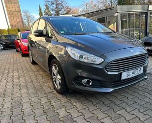 Ford S-Max Gebrauchtwagen