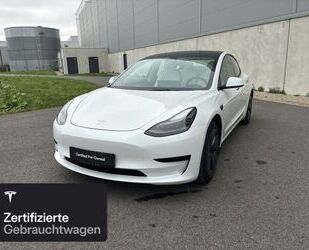 Mercedes-Benz Model 3 