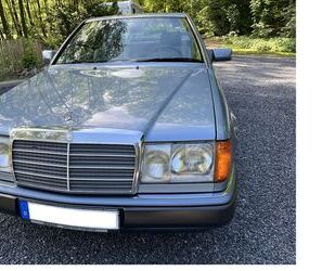 Mercedes-Benz E 230 Gebrauchtwagen