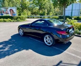 Mercedes-Benz SLC 180 Gebrauchtwagen