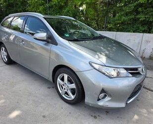 Toyota Auris Gebrauchtwagen