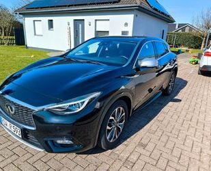 INFINITI Q30 Gebrauchtwagen
