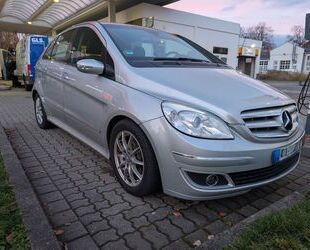 Mercedes-Benz B 180 Gebrauchtwagen