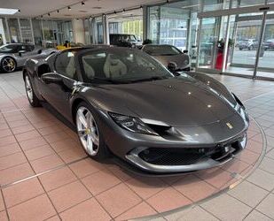 Ferrari 296 GTS Gebrauchtwagen