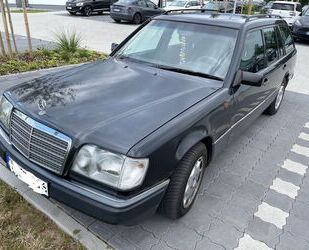 Mercedes-Benz 220 Gebrauchtwagen