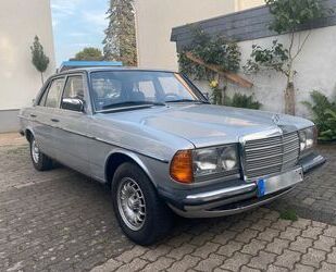 Mercedes-Benz 230 Gebrauchtwagen